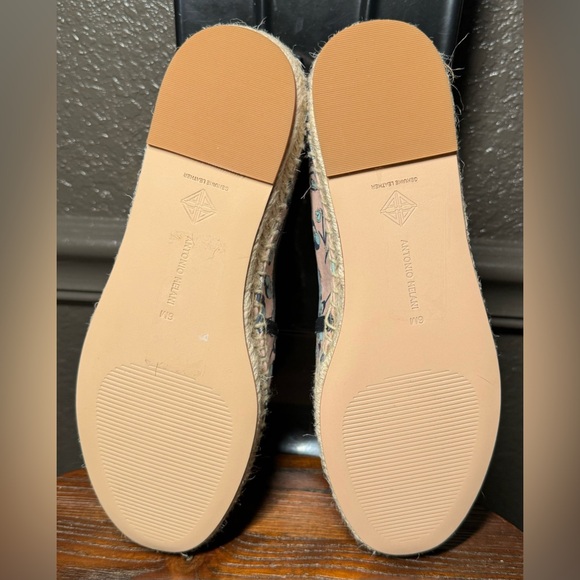 Antonio Melani Pink & Blue Floral Espadrille Flats Women’s Size 6 - Picture 5 of 5